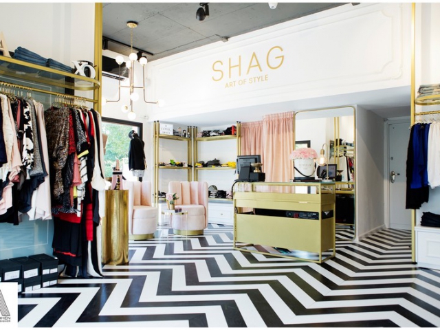 שילוט לחנות בגדים שילוט לחנות בגדים